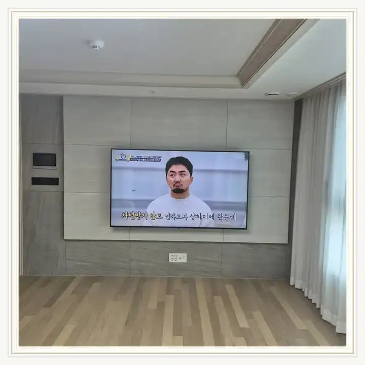 검단SK뷰 무타공 벽걸이TV 설치 상담용 브라켓 참고 사진