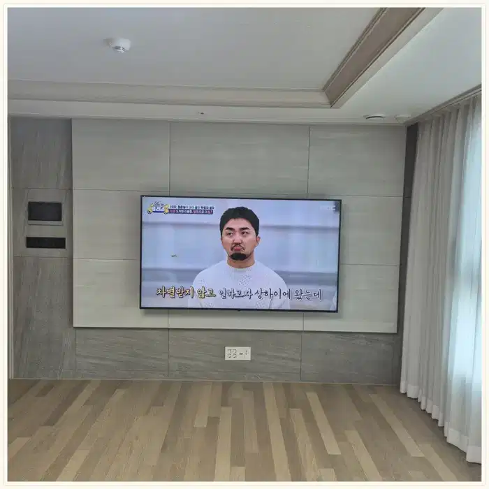 영종하늘도시KCC스위첸 무타공 벽걸이TV 설치 상담용 브라켓 참고 사진