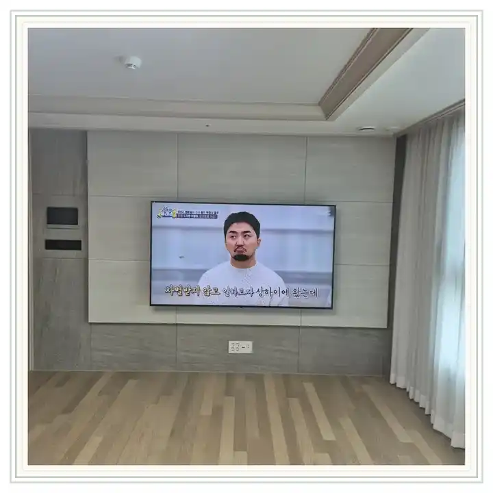 송도랜드마크시티센트럴더샵 무타공 벽걸이TV 설치 상담용 브라켓 참고 사진