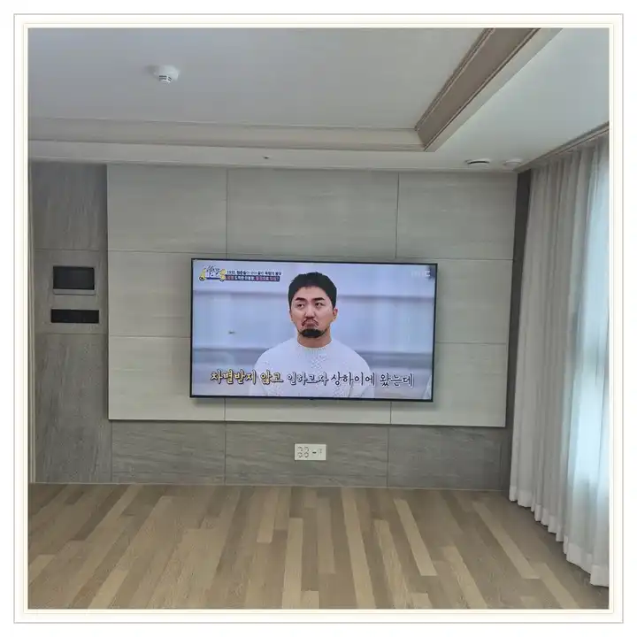 e편한세상동인천베이프런트 무타공 벽걸이TV 설치 상담용 브라켓 참고 사진